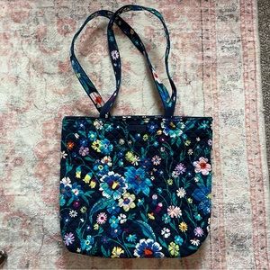 Vera Bradley Tote in Moonlight Garden